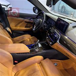 بی ئێم دەبڵیو سیریەس 5